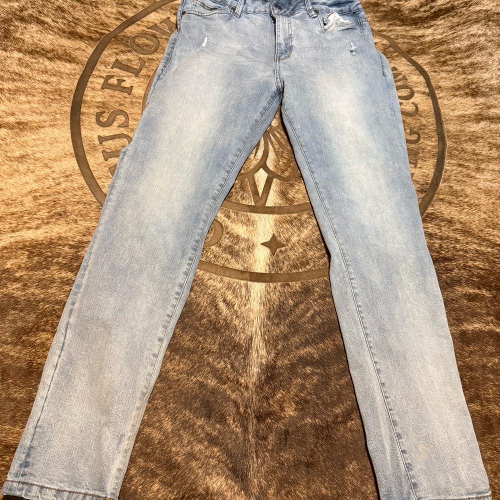 Men’s Refinery Republic Blue Slim Straight Jeans with Whiskering Effects